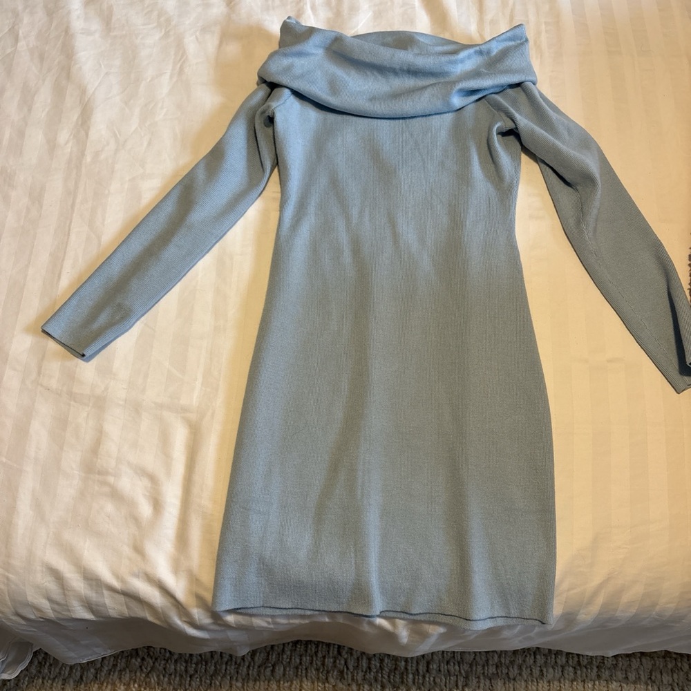 Off-the-Shoulder Light Blue Strapless Knit Dress